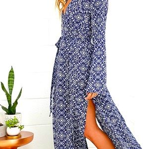 Lulus Long Sleeve Maxi Dress XS